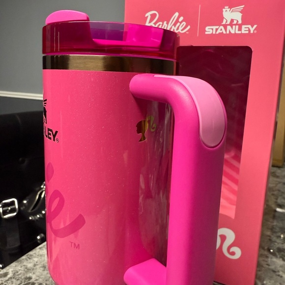 BARBIE X Stanley Quencher 30 oz Ounce Tumbler Cup - Picture 6 of 7